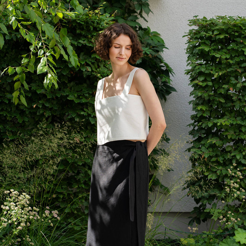 The Editor's Midi Wrap Linen Pencil Skirt - Dazzle Quietly - Deep Black