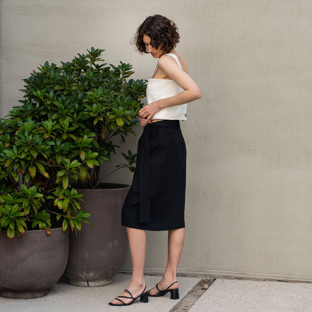 The Editor's Midi Wrap Linen Pencil Skirt - Dazzle Quietly - Deep Black